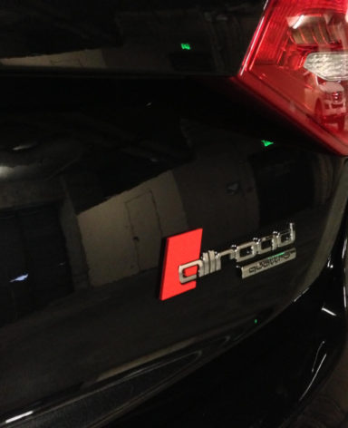 C6 Allroad v1 rear sport badge