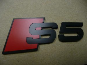 Custom S5 badge